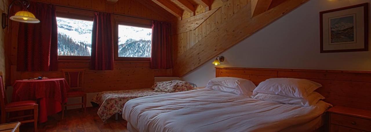 Cre Forne Hotel & Spa Champoluc Bagian luar foto